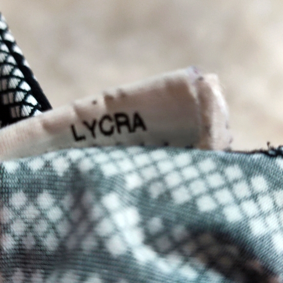 Globus Sleeved Blouse size XS #c087 - Picture 3 of 8